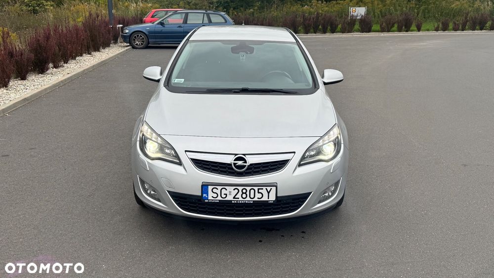 Opel Astra - 9