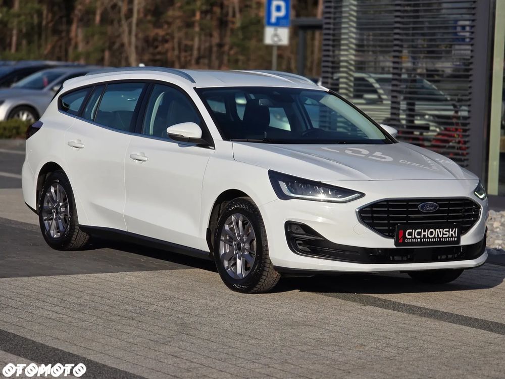 Ford Focus 1.0 EcoBoost Titanium Design - 10