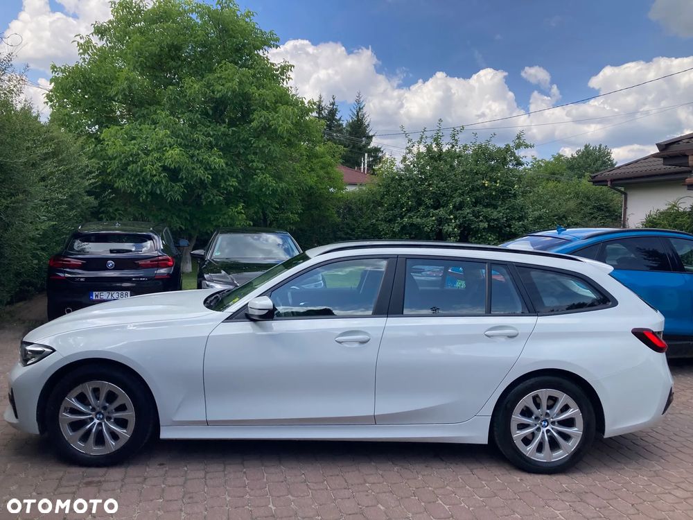 BMW Seria 3 318i Advantage - 7