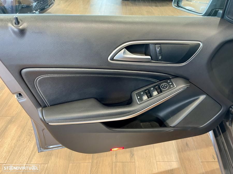 Mercedes-Benz A 180 d Urban - 24