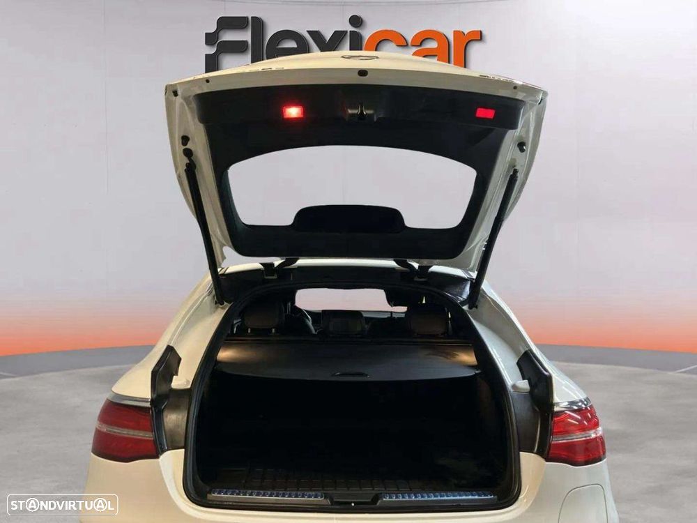 Mercedes-Benz GLC 350 e Coupé AMG Line 4-Matic - 18