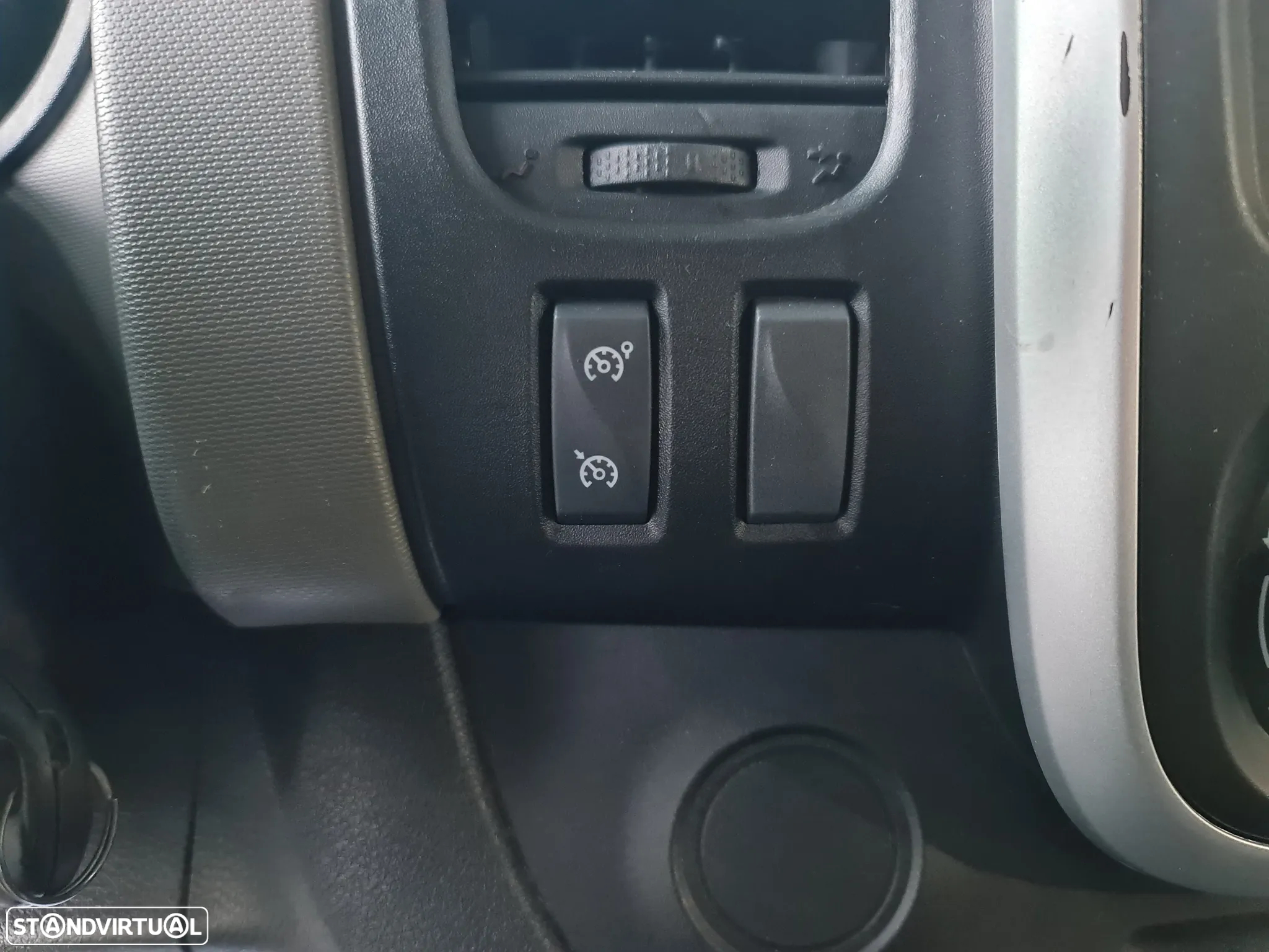 Renault TRAFIC DCI 3Lug * AC/BLUETOOTH *c/ IVA incluido - 21