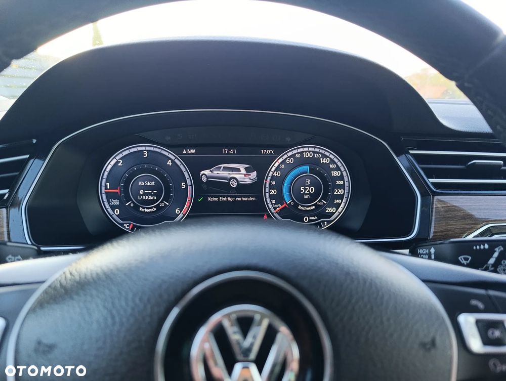 Volkswagen Passat 2.0 TDI (BlueMotion Technology) Highline - 9