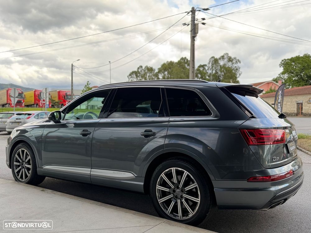 Audi Q7 3.0 TDI quattro tiptronic 7L - 5