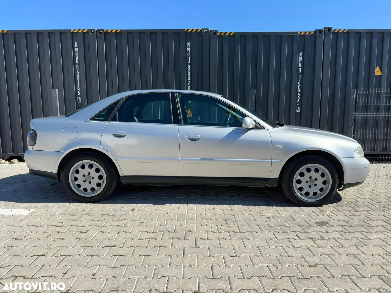 Audi A4 - 5