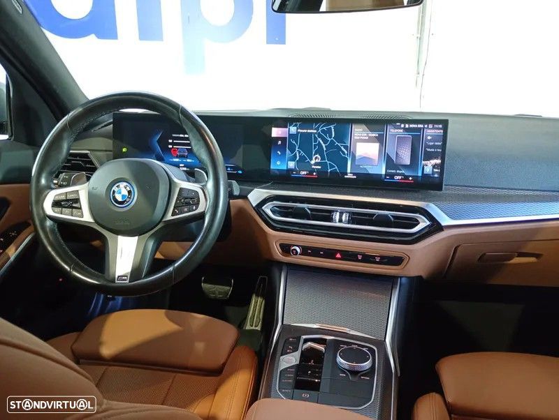 BMW 320 e Pack Desportivo M Auto - 18
