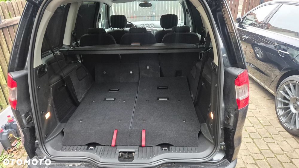 Ford Galaxy 2.0 TDCi Titanium - 12