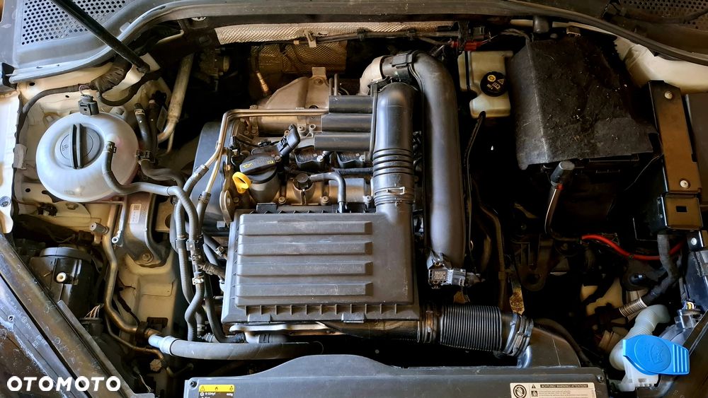 Volkswagen Golf VII 1.2 TSI BMT Trendline - 10