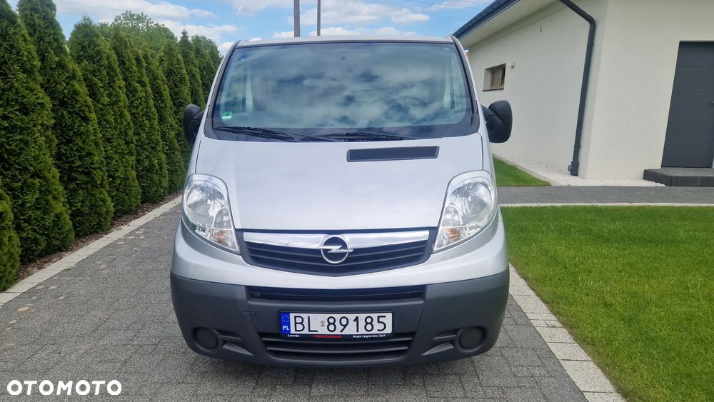 Opel Vivaro - 2