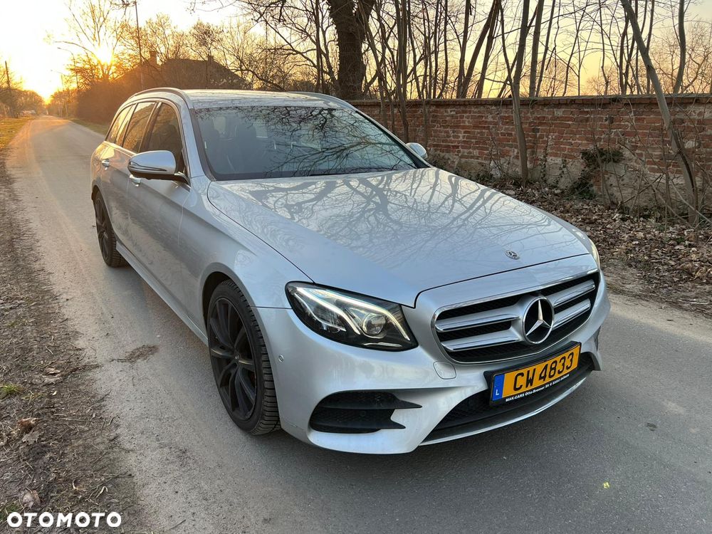 Mercedes-Benz Klasa E 220 d 9G-TRONIC AMG Line - 2