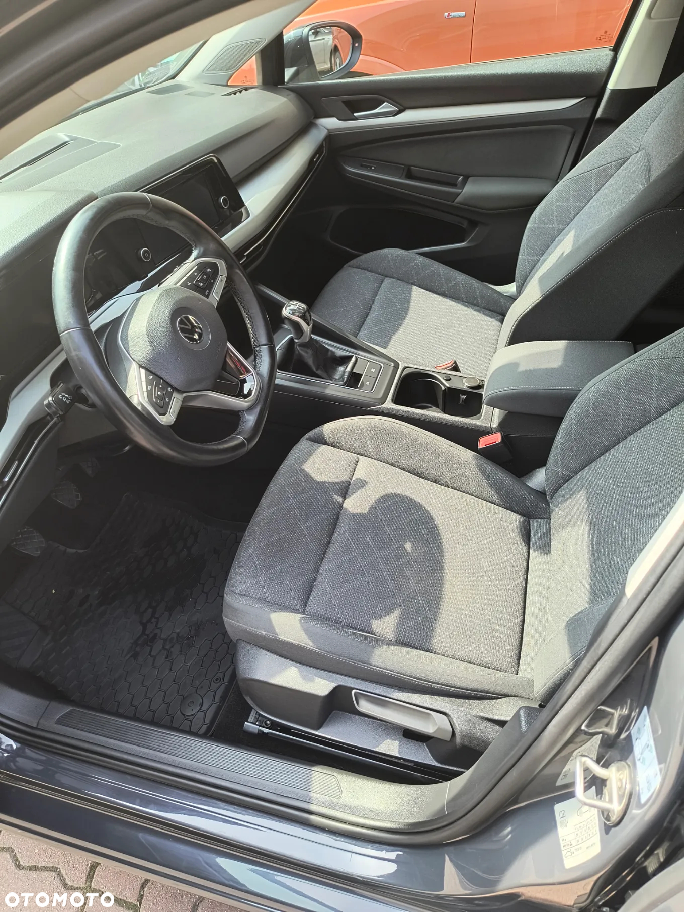 Volkswagen Golf - 9