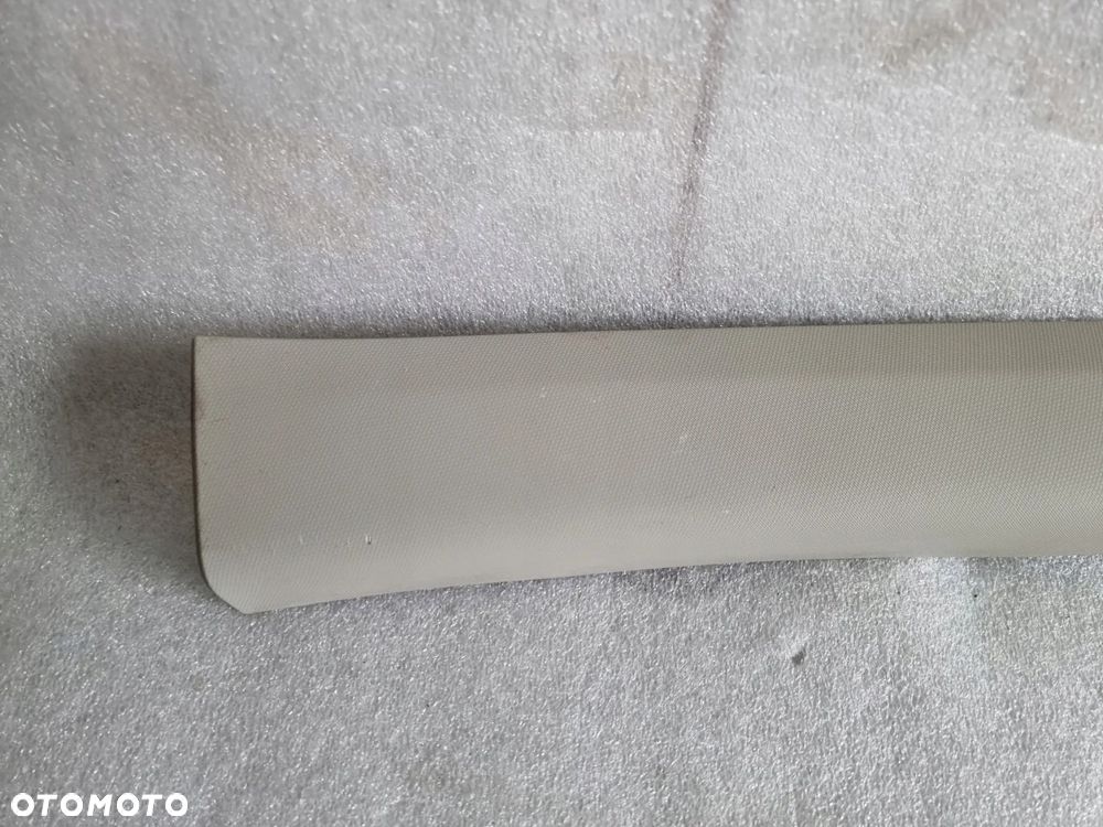 Osłona słupka lewy przód Duster II - 4