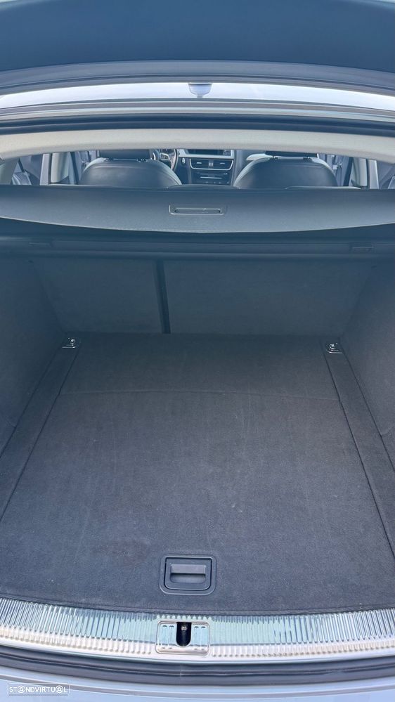 Audi A4 Avant 2.0 TDI Business Line S-line - 6