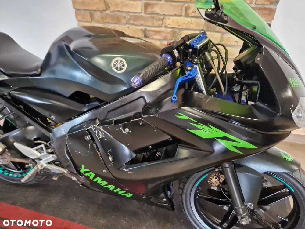 Yamaha TZR - 22