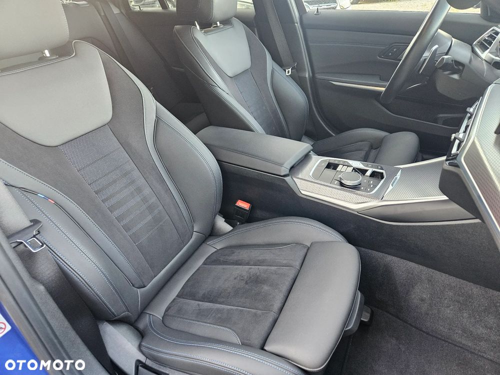 BMW Seria 3 320d xDrive M Sport Shadow - 22