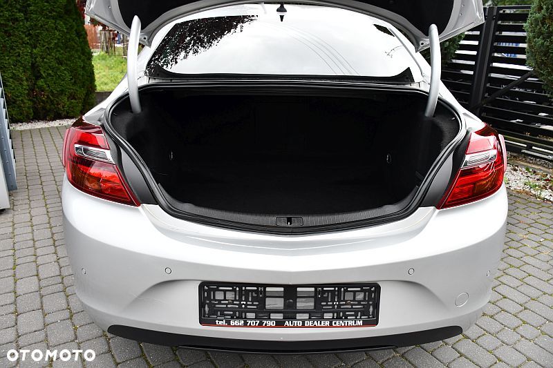 Opel Insignia 1.4 T Cosmo S&S - 27