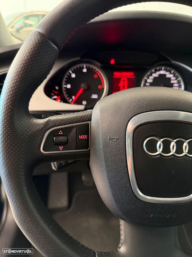 Audi A4 Avant 2.0 TDI DPF Attraction - 12