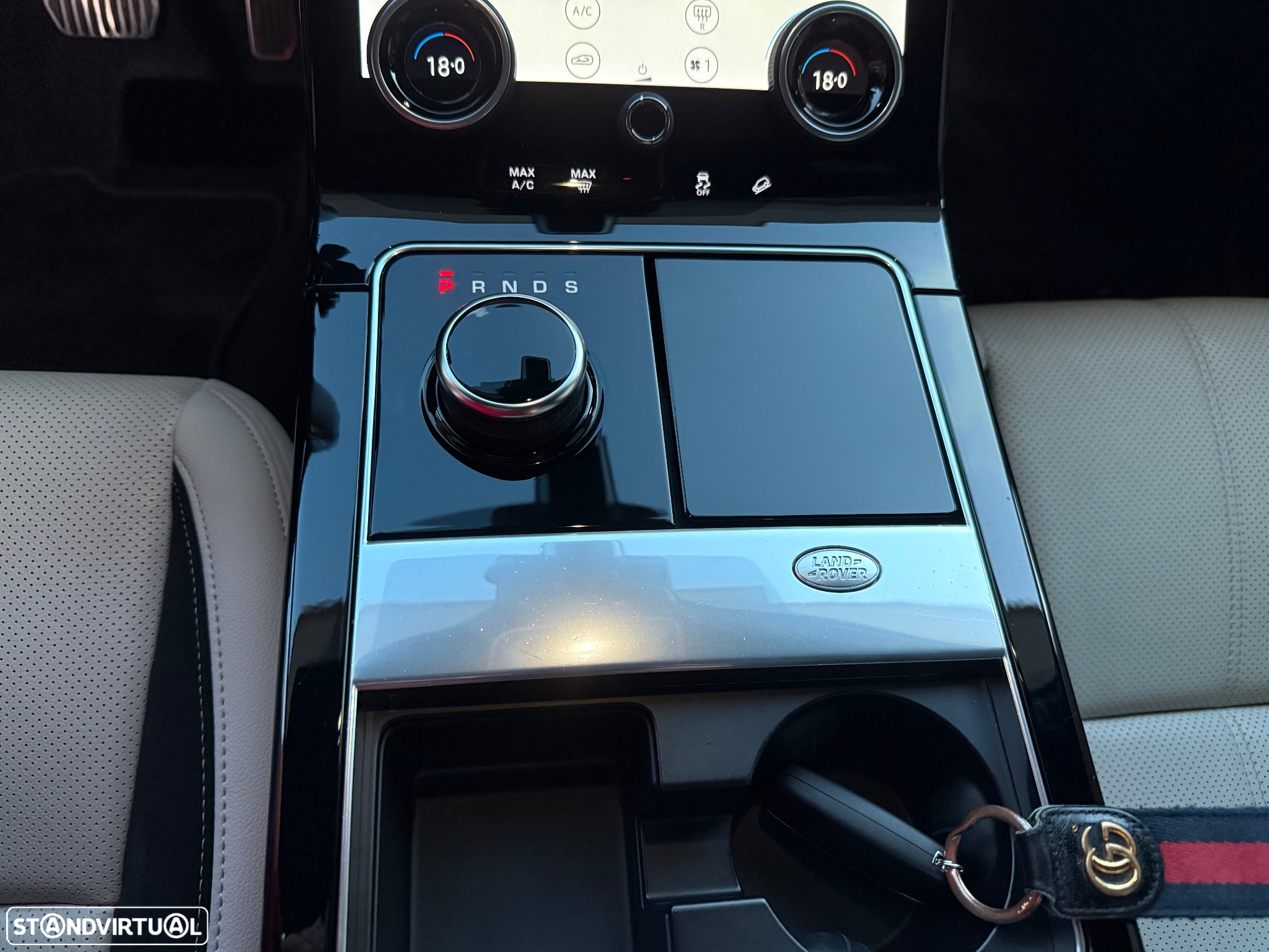 Land Rover Range Rover Velar 2.0 D R-Dynamic HSE - 48