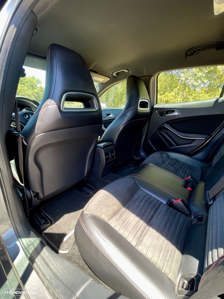Mercedes-Benz GLA 220 CDI 7G-DCT AMG Line - 21