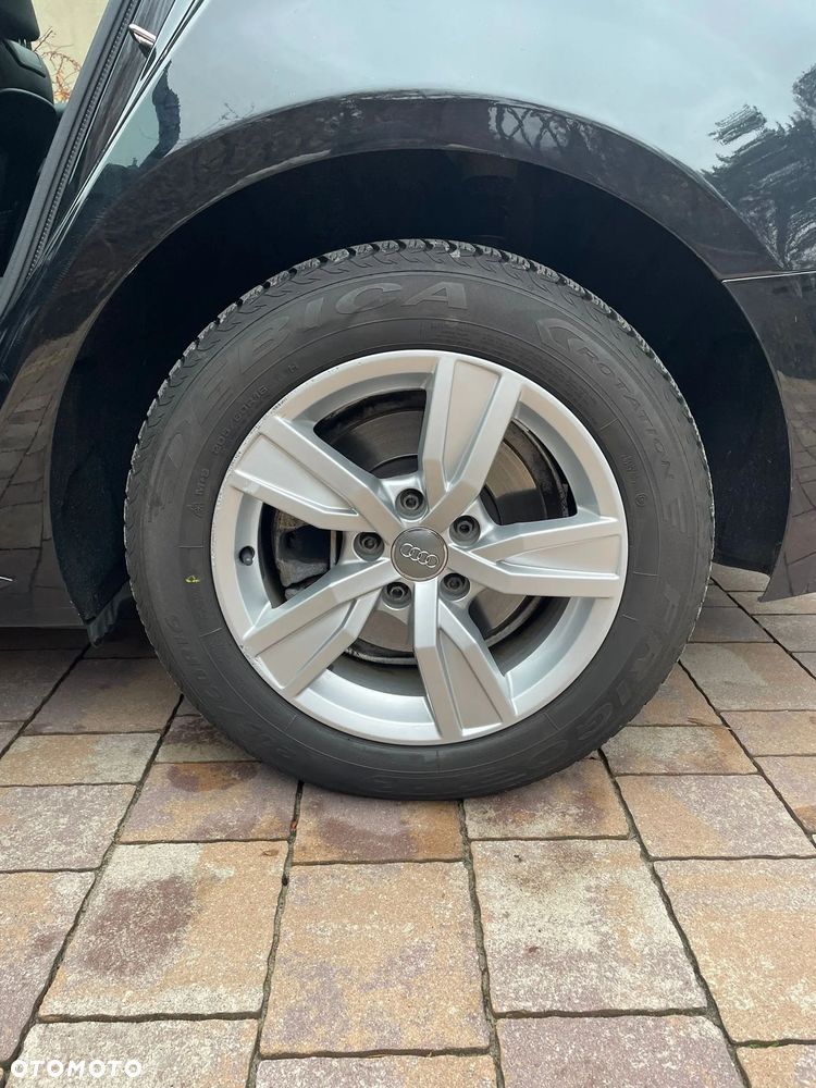 Audi A4 Avant 2.0 TDI S tronic - 9