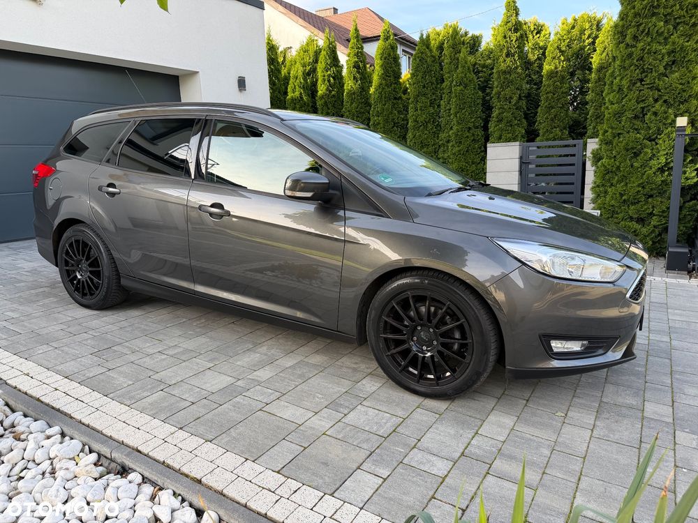 Ford Focus - 18