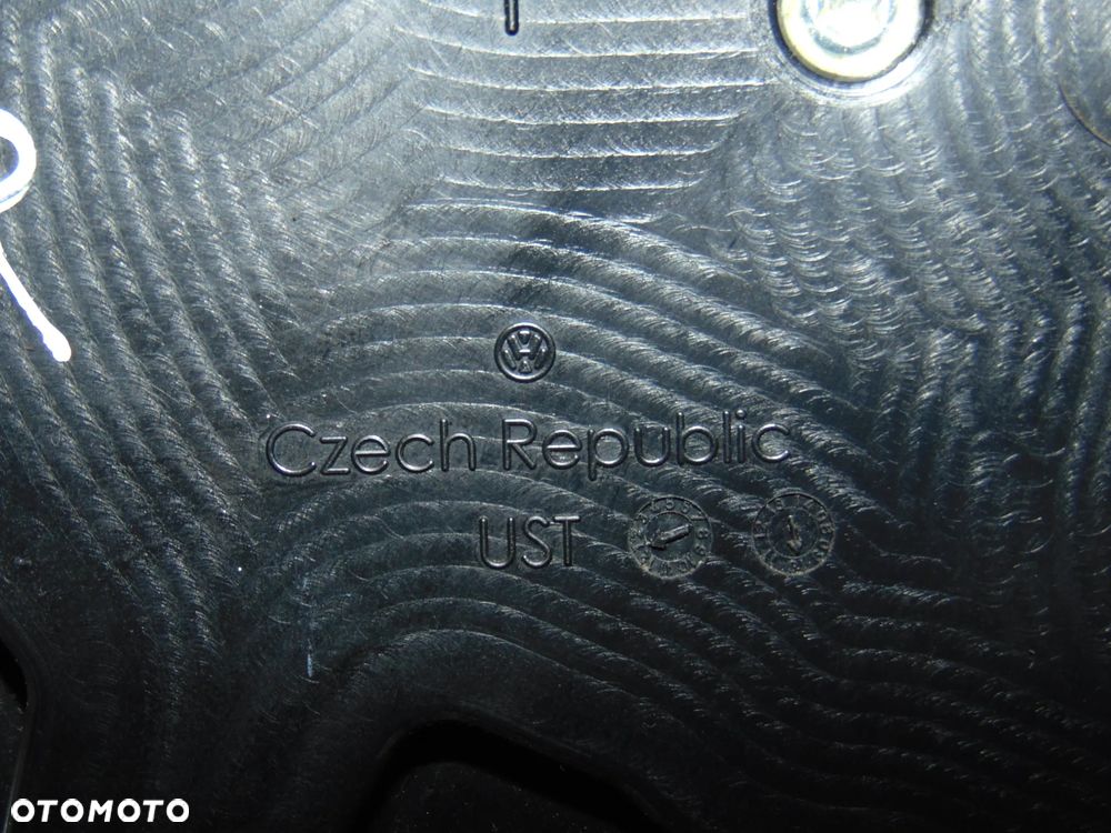 ORYGINAŁ zamek boczny tylny tył prawy mechanizm zamka drzwi przesuwnych 2K0843654BB VW Volkswagen Caddy 3 III 03-15r - 17