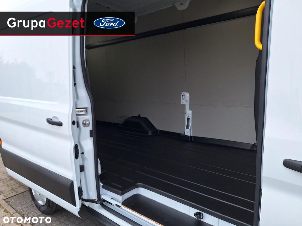 Ford Transit - 16