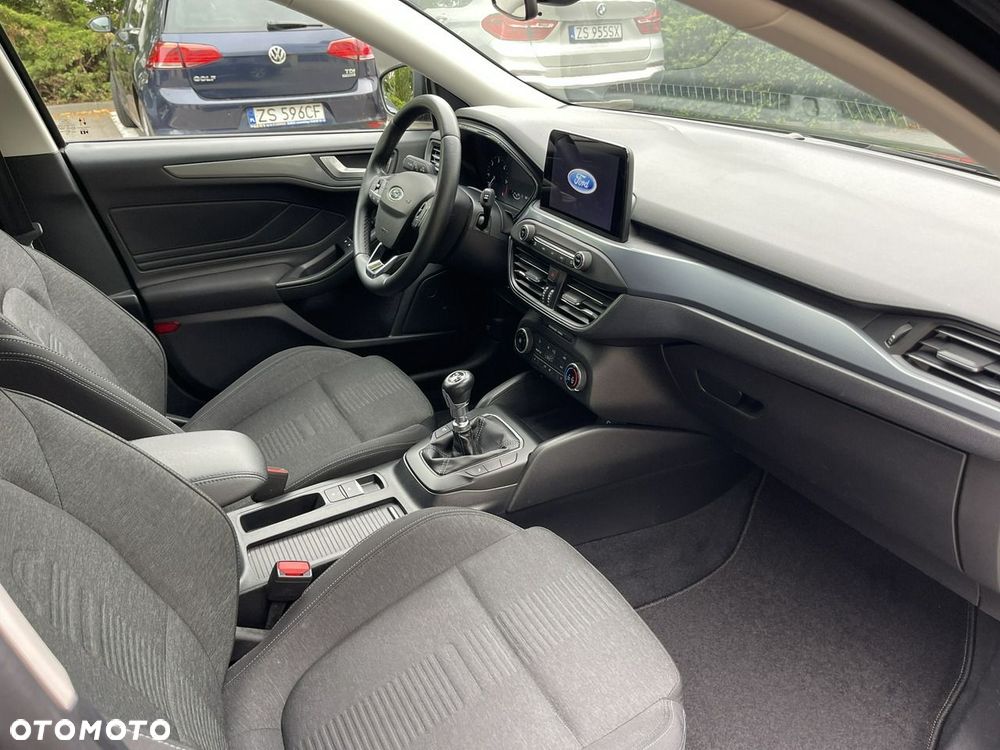 Ford Focus - 29