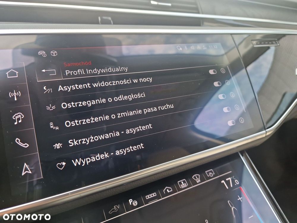 Audi A8 - 22