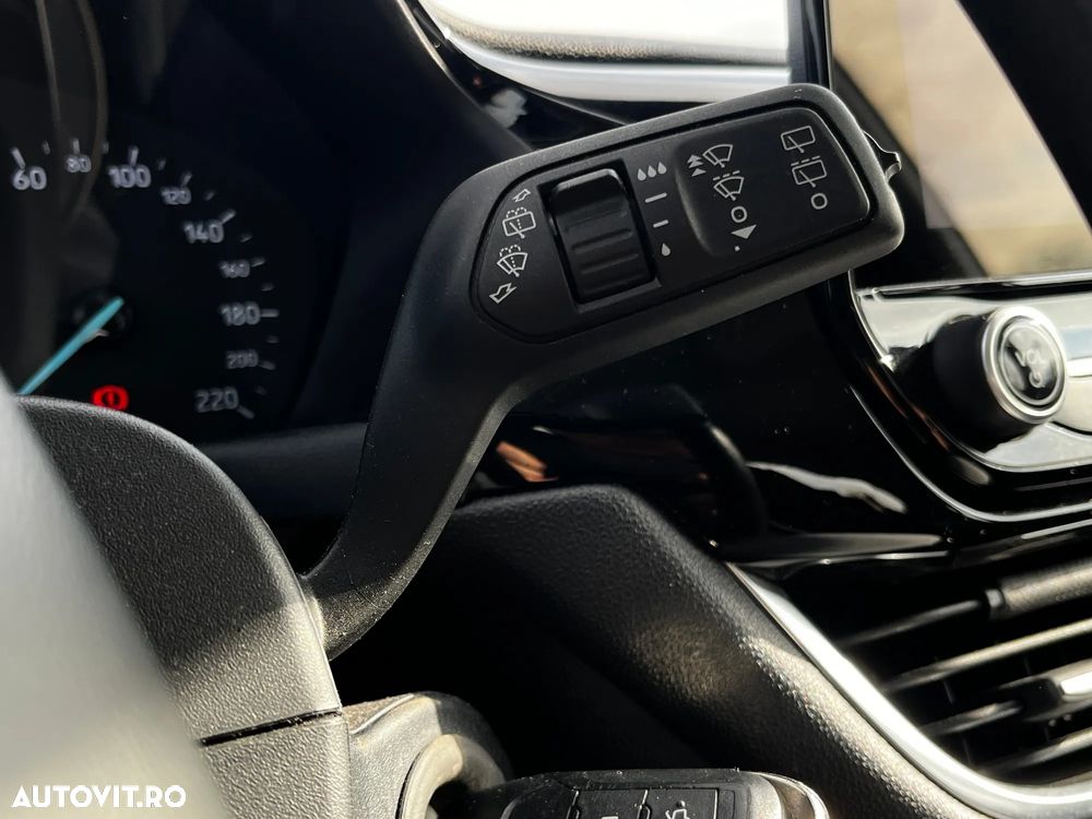 Ford Fiesta 1.1 Titanium - 17