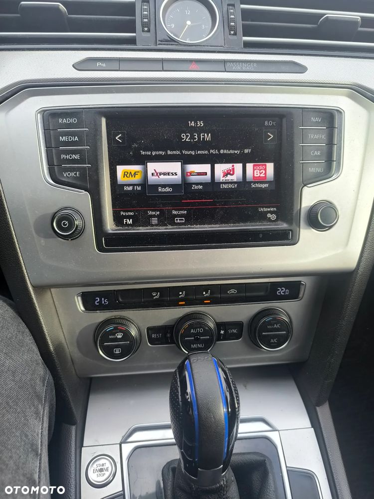 Volkswagen Passat 1.6 TDI (BlueMotion Technology) DSG Comfortline - 8
