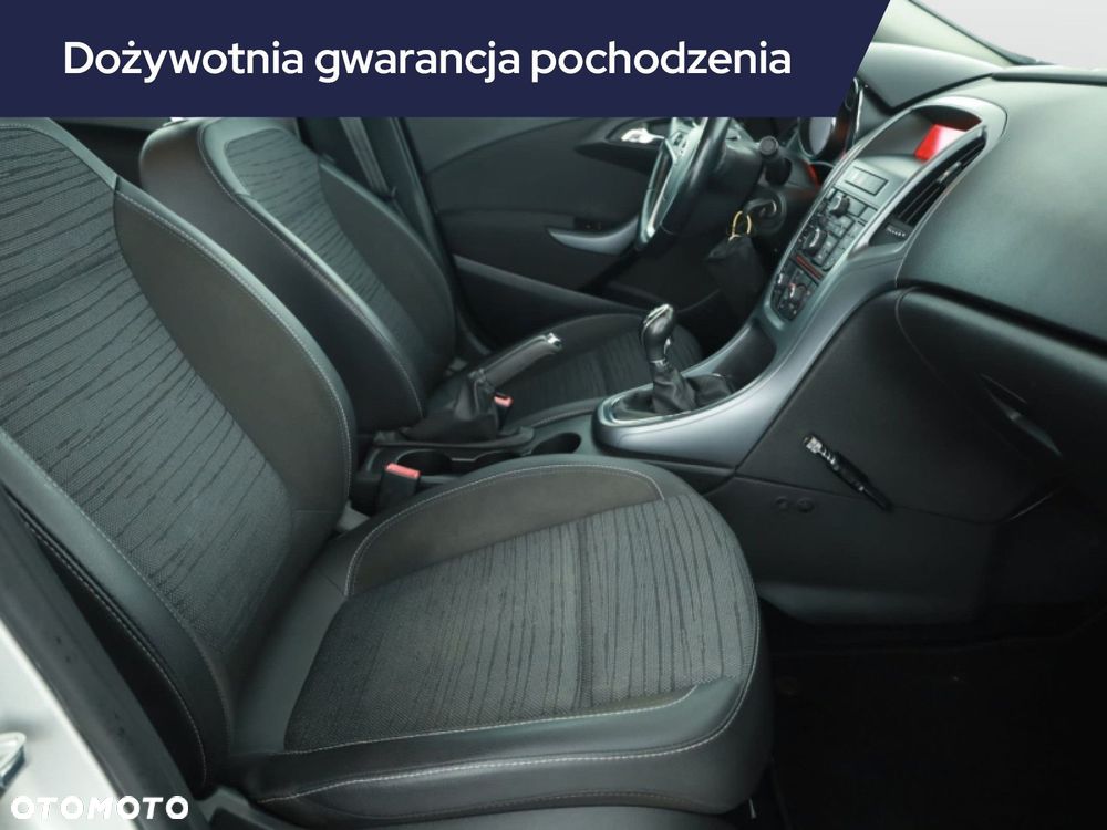 Opel Astra - 9