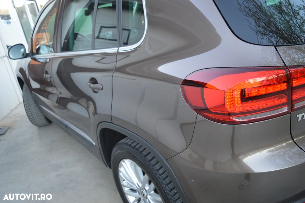 Volkswagen Tiguan 2.0 TDI DPF 4Motion BlueMotion Technology DSG Cup Sport & Style - 16