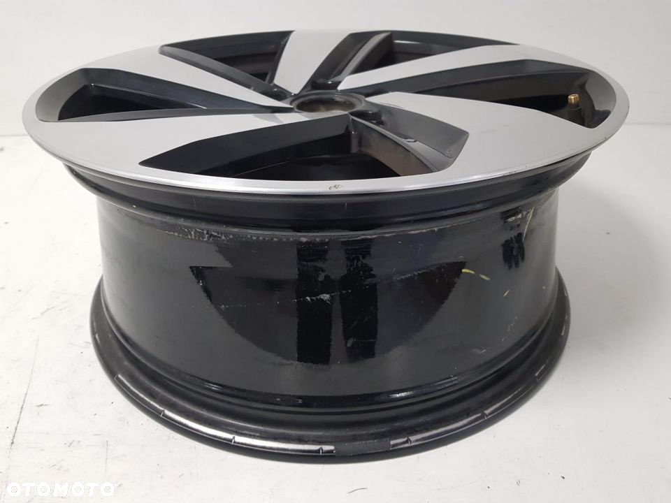 FELGA VW GOLF 7 VII GTI 7.5 x18" 5x112 5G0601025CN - 2