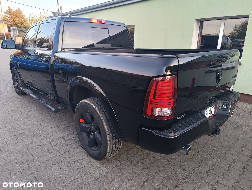 Dodge RAM - 4