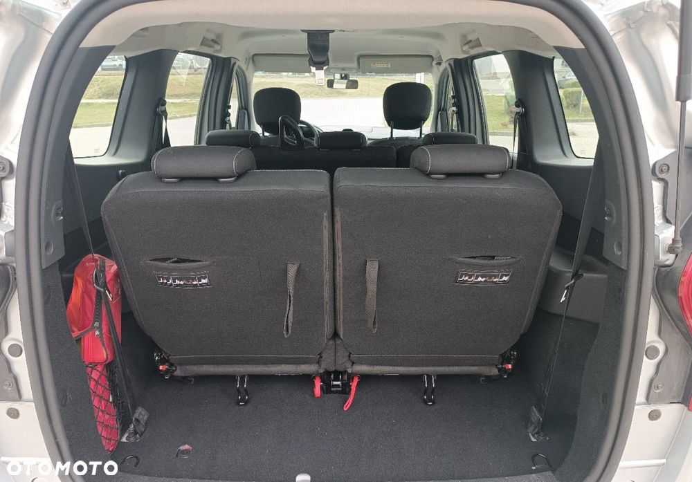 Dacia Lodgy - 13