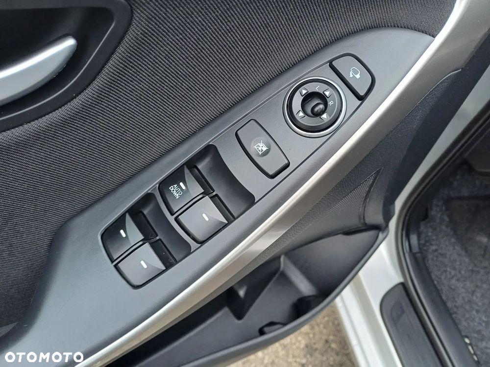 Hyundai i30 blue 1.6 GDI Style - 27