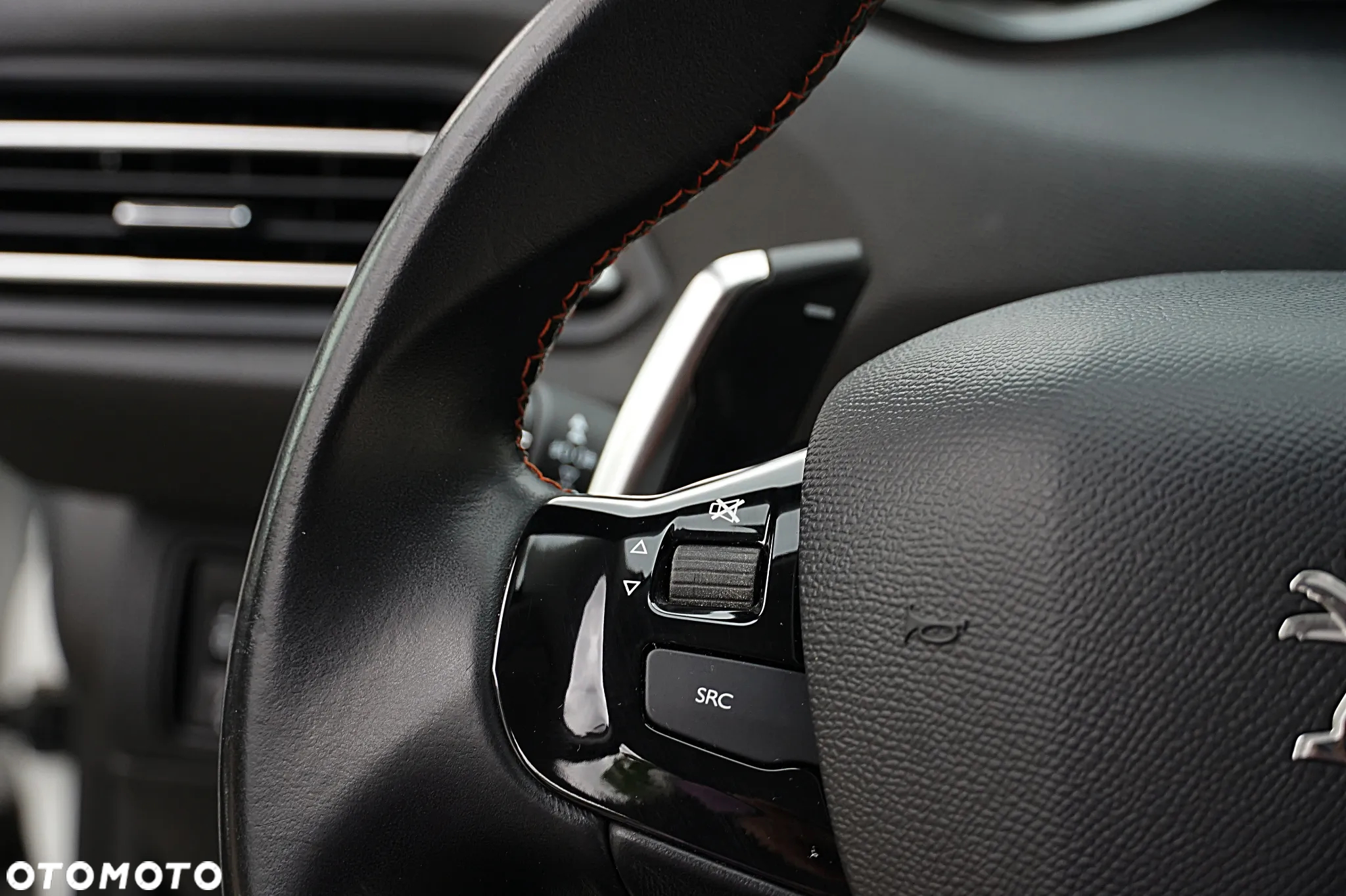 Peugeot 308 BlueHDi FAP 130 EAT8 Stop & Start Tech Edition - 35