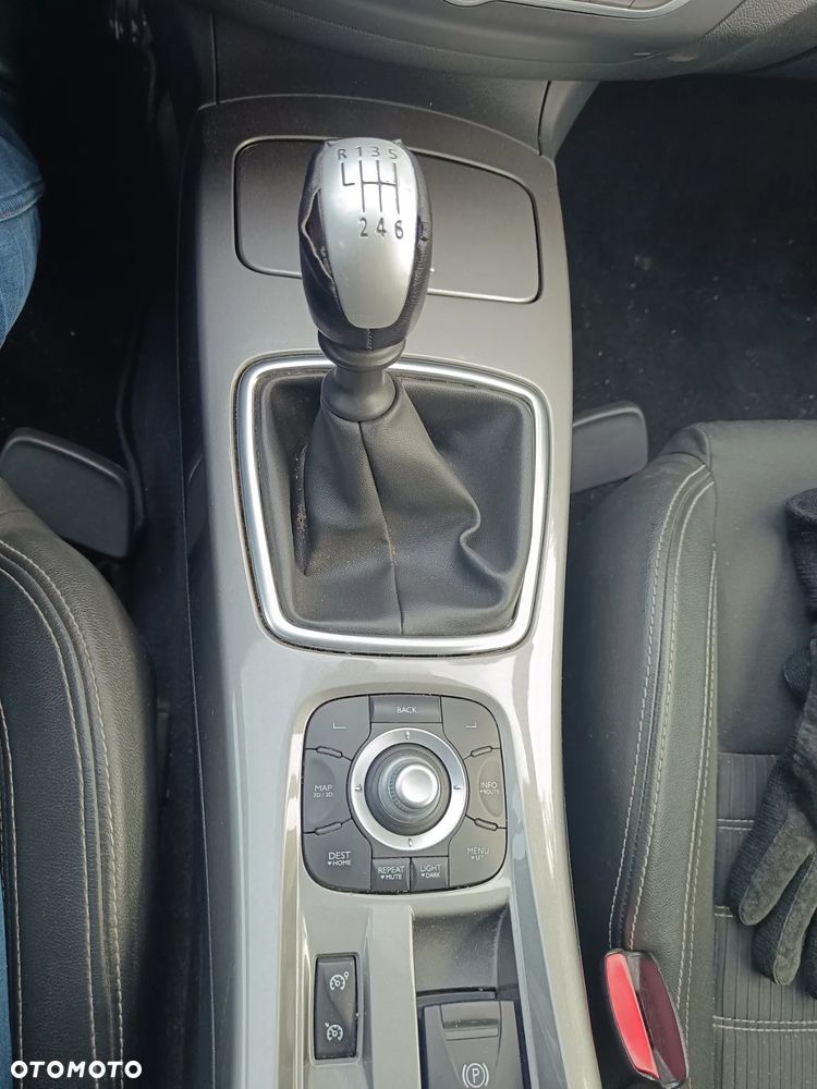 Renault Laguna 1.5 dCi Authentique - 17