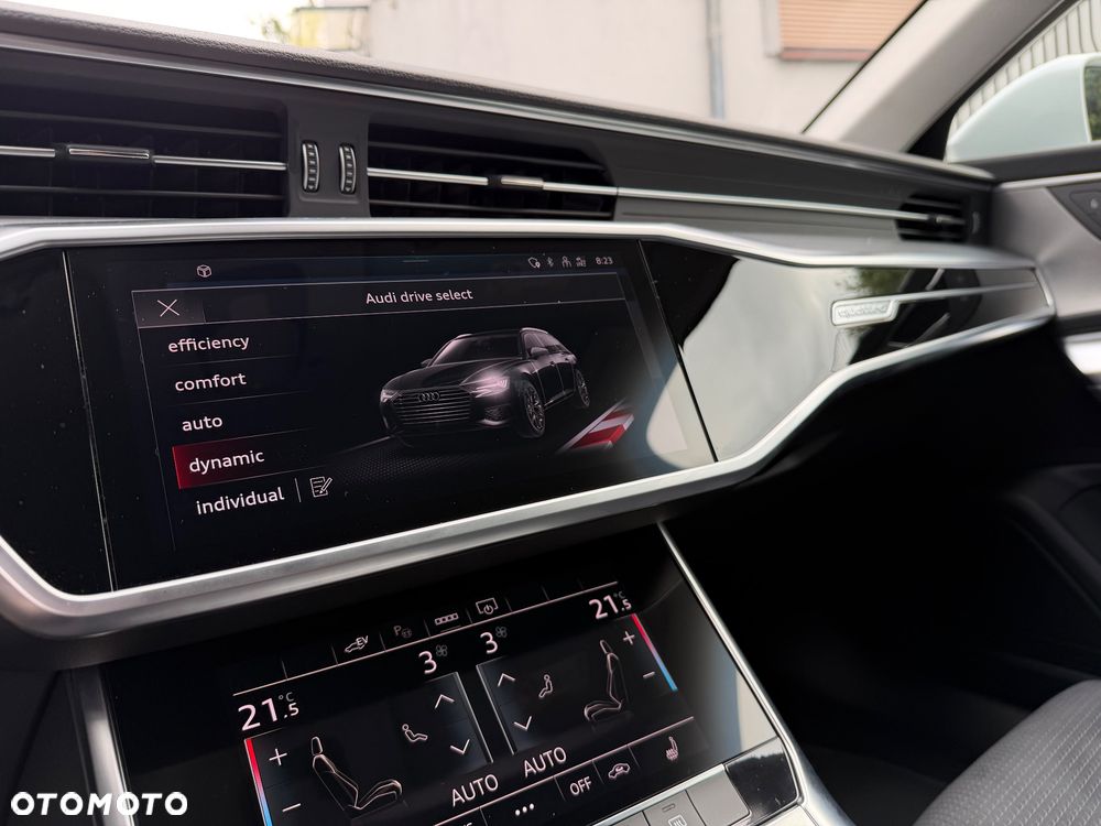 Audi A6 Avant 55 TFSI e quattro S tronic S line - 25