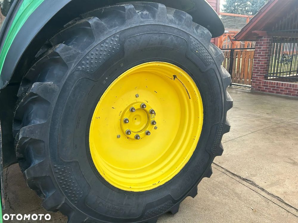 John Deere 6820 - 21