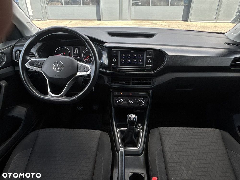 Volkswagen T-Cross - 26