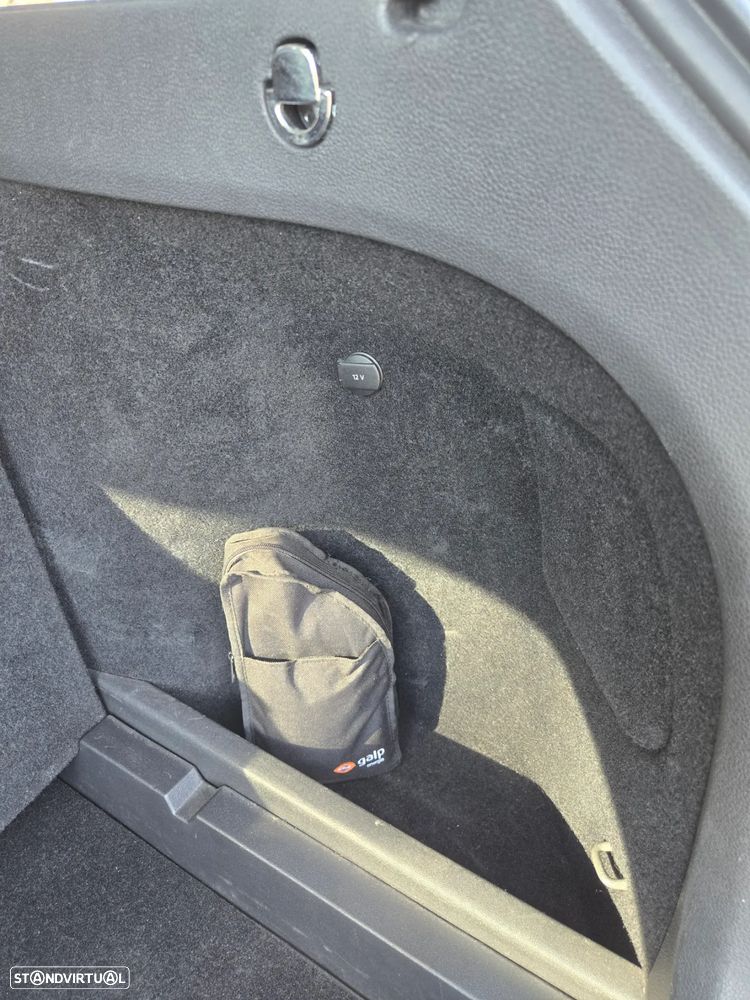 VW Golf Variant 1.6 TDi Confortline - 35