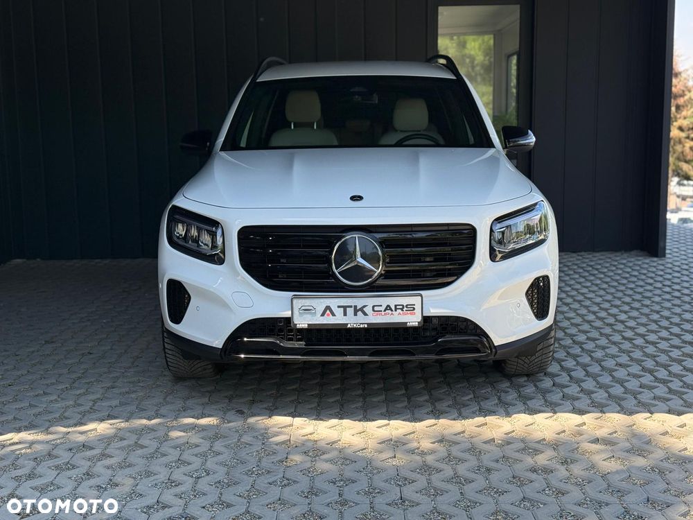 Mercedes-Benz GLB 200 d 4-Matic 8G-DCT - 3