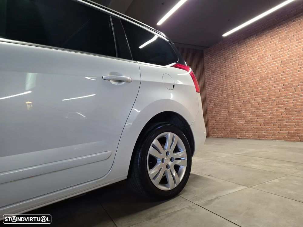 Peugeot 5008 BlueHDI 120 EAT6 Stop & Start Allure - 10
