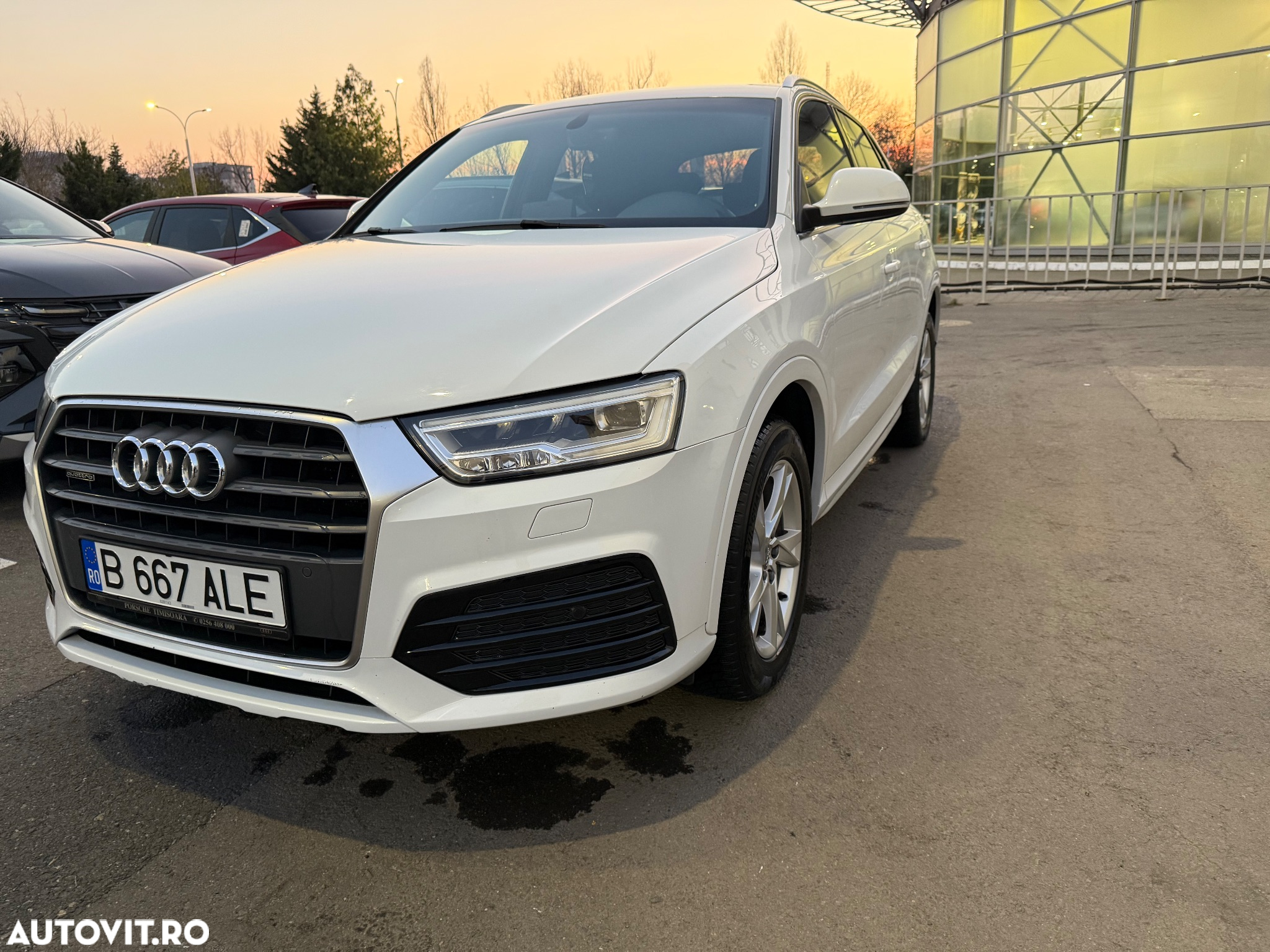 Audi Q3 2.0 TDI Quattro Stronic Design - 9