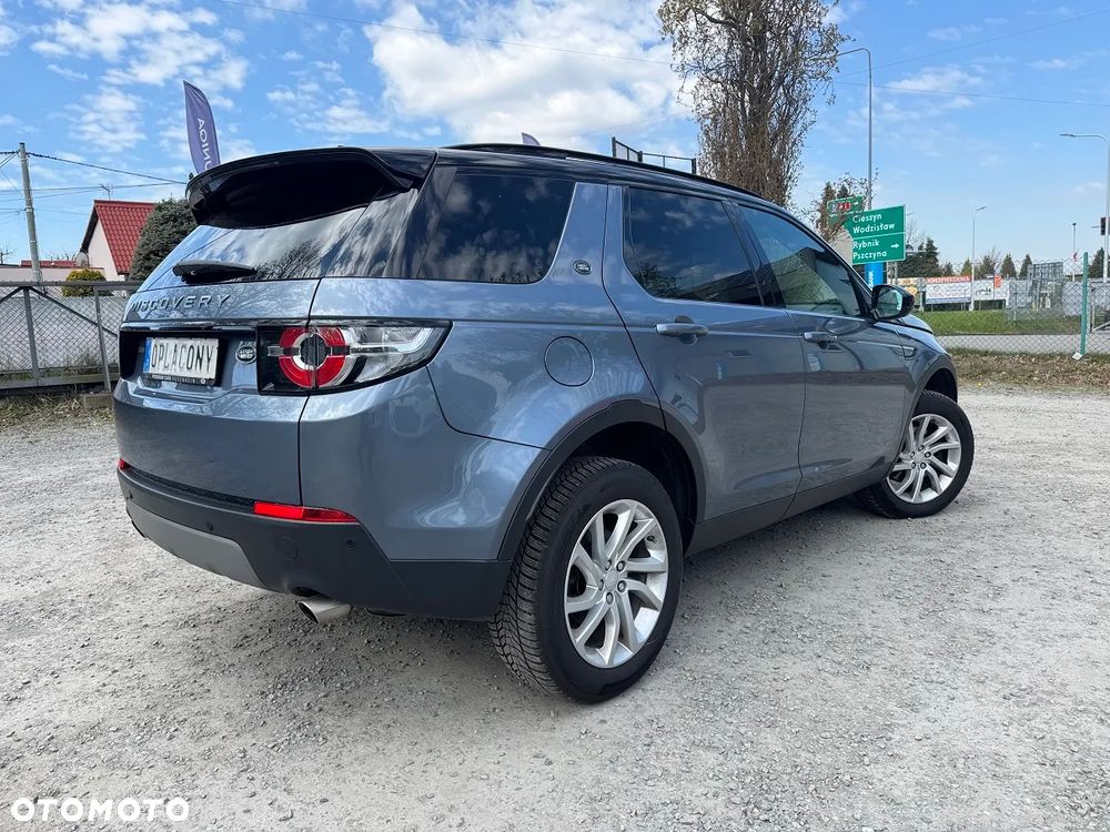 Land Rover Discovery Sport - 16