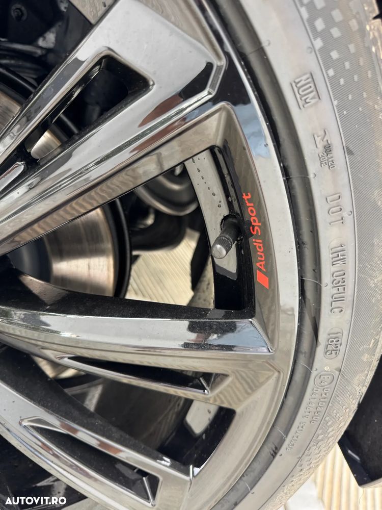 Audi Q8 50 TDI quattro Tiptronic MHEV - 15