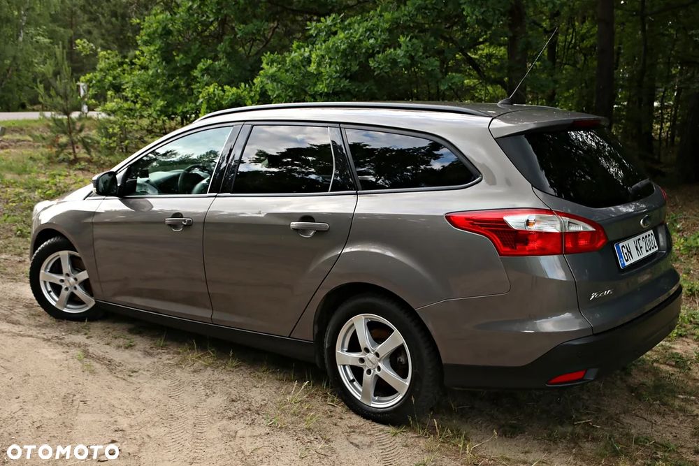 Ford Focus 1.6 TDCi DPF Titanium - 27