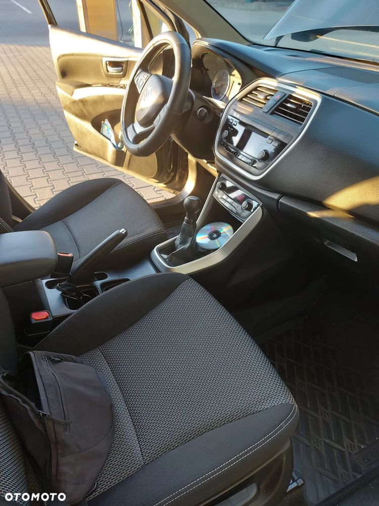 Suzuki SX4 S-Cross 1.6 Comfort - 8